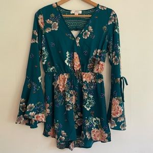 Band of Gypsies green floral romper with bell long sleeves Size Medium